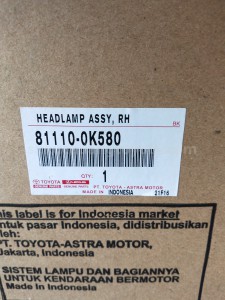 811100K580 HEADLAMP ASSY, RH - TOYOTA