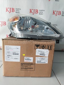 81110BZ010 HEADLAMP, ASSY, RH - TOYOTA