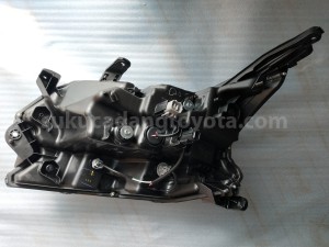 81110BZ430 HEADLAMP ASSY, RH - TOYOTA