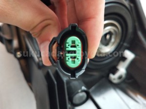 811300K580 UNIT A/S HEADLAMP RH - TOYOTA