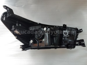 811500K652 HEADLAMP ASSY, LH - TOYOTA