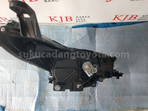 811500KB81 HEADLAMP ASSY, LH - TOYOTA