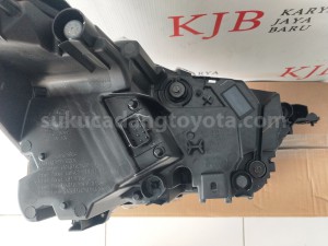 81150BZ800 HEADLAMP ASSY, LH - TOYOTA