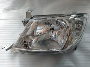 811700K180 UNIT ASSY, HEADLAMP, - TOYOTA
