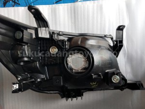 811700K370 UNIT ASSY, HEADLAMP, - TOYOTA