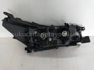 811700KJ80 UNIT ASSY, HEADLAMP, - TOYOTA
