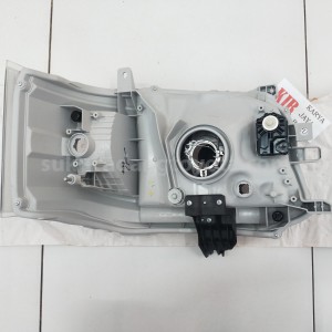 8117026601 UNIT ASSY, HEADLAMP, - TOYOTA