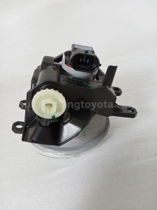 812100D110 LAMP ASSY, FOG, RH - TOYOTA