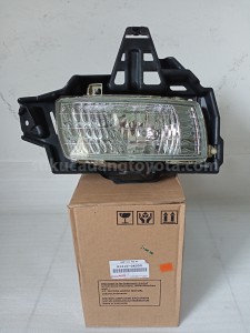 812100K090 LAMP A/S FOG RH - TOYOTA