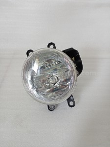 812100K130 LAMP ASSY, FOG RH - TOYOTA