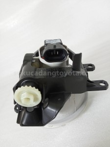 812100K130 LAMP ASSY, FOG RH - TOYOTA