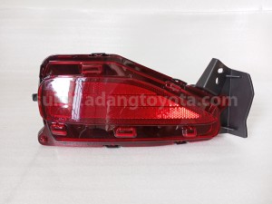 814800K050 LAMP ASSY, RR FOG RH - TOYOTA