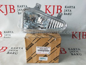 8152106070 LENS & BODY, FR TURN - TOYOTA