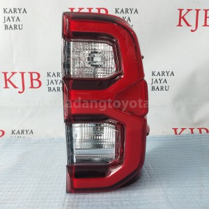 815500K690 LAMP ASSY, RR COMBIN - TOYOTA