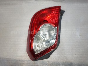 81551BZ150 LENS&BODY RR COMBI R - TOYOTA