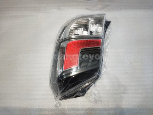 81551BZ400 HOUSING UNIT ASSY,RH - TOYOTA