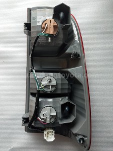 815600K150 LAMP ASSY, RR COMBIN - TOYOTA