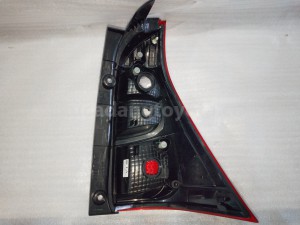 81561BZ240 LENS&BODY RR COMBI L - TOYOTA