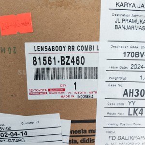 81561BZ460 LENS&BODY RR COMBI L - TOYOTA