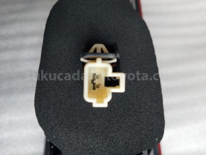 815900K102 LAMP ASSY, RR, LH - TOYOTA