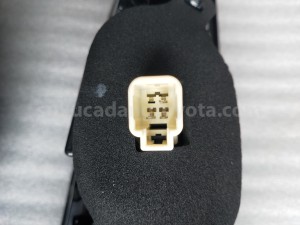 815900K200 LAMP ASSY, RR, LH - TOYOTA