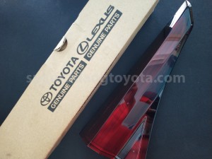 81590BZ160 LAMP ASSY, RR, LH - TOYOTA