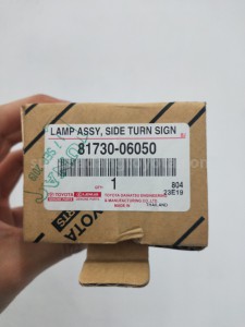 8173006050 LAMP ASSY, SIDE TURN - TOYOTA