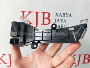 81730BZ190 LAMP AS TURN SIGN RH - TOYOTA