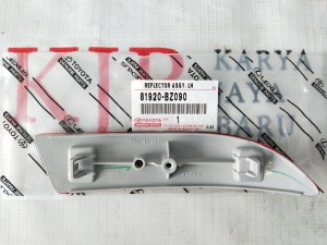 81920BZ090 REFLECTOR ASSY,LH - TOYOTA