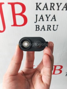 84231BZ010 SWITCH,COURTESY LAMP - TOYOTA