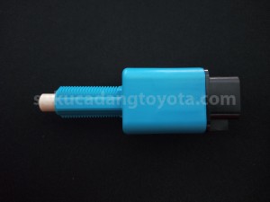 84340B2050 SWITCH A/S STOP LAMP - TOYOTA