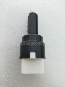 84340BZ010 SWITCH A/S,STOP LAMP - TOYOTA