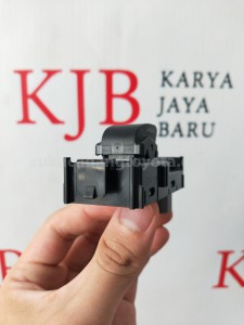 84810B4010 SWITCH ASSY, POWER - TOYOTA