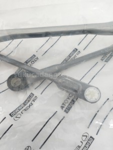 851500K071 LINK ASSY, FR WIPER - TOYOTA