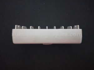 87125BZ030B1 GRILLE,AIR OUTLET - TOYOTA