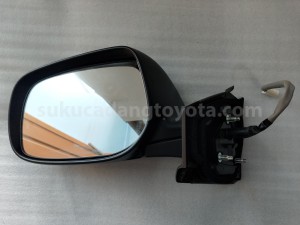 879400D300 MIRROR ASSY, OUTER R - TOYOTA