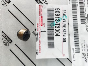90913T2004 SEAL, VALVE STEM OIL - TOYOTA