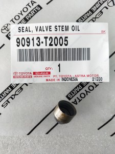 90913T2005 SEAL, VALVE STEM OIL - TOYOTA