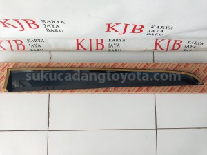 P516236A05 SIDE VISOR,SA RR RH - TOYOTA