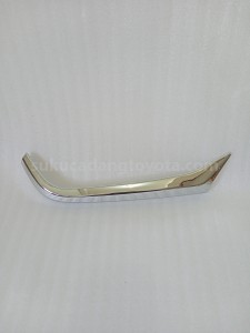 P5401BZA0B GRL CHRM ORMNT,RH - TOYOTA