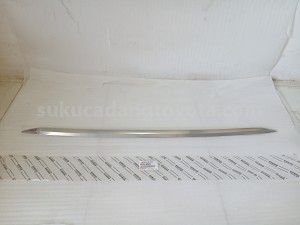 P5404BZA04 LWR GRILLE CRM ORMNT - TOYOTA
