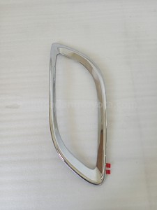 PZ0490D552 FOG LAMP GARNISH,LH - TOYOTA