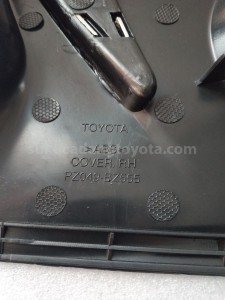 PZ049BZ555 FOG LAMP GRNSH G,RH - TOYOTA