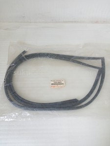 755330D070 MOULDING, WINDSHIELD - TOYOTA
