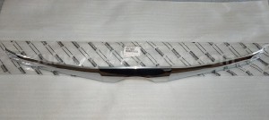 757710K230 MOULDING, HOOD, FR - TOYOTA