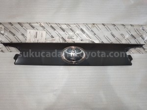 768010K908 GARNISH SA LUGG COMP - TOYOTA
