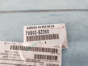 76802BZ390 GARNISH SA BCK DR LW - TOYOTA