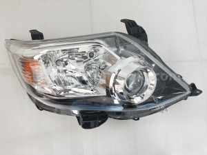 811100K460 HEADLAMP ASSY, RH - TOYOTA