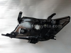 811300K370 UNIT ASSY, HEADLAMP, - TOYOTA